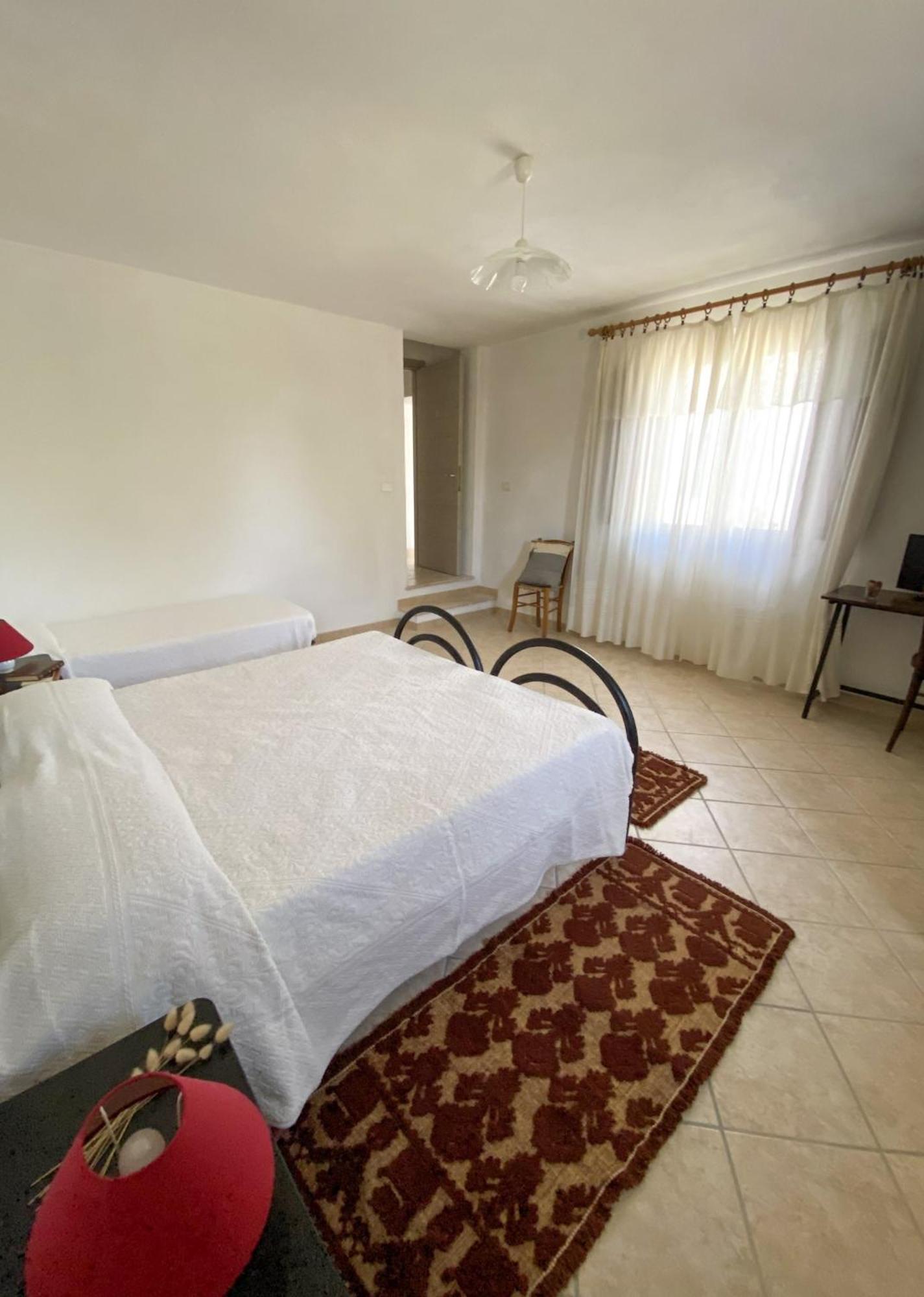 B&B Lichitu Sedilo Luaran gambar